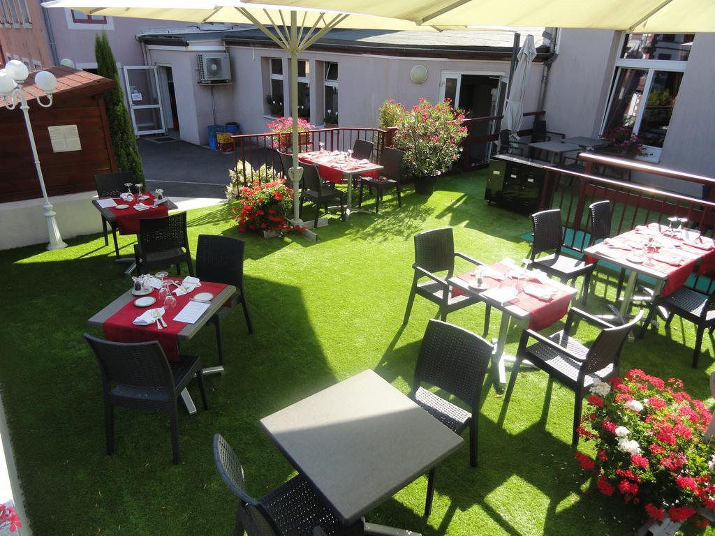 Hotel Restaurant Le Moschenross ตานน์ ภายนอก รูปภาพ