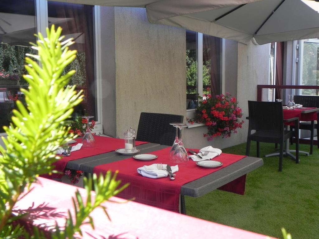 Hotel Restaurant Le Moschenross ตานน์ ภายนอก รูปภาพ